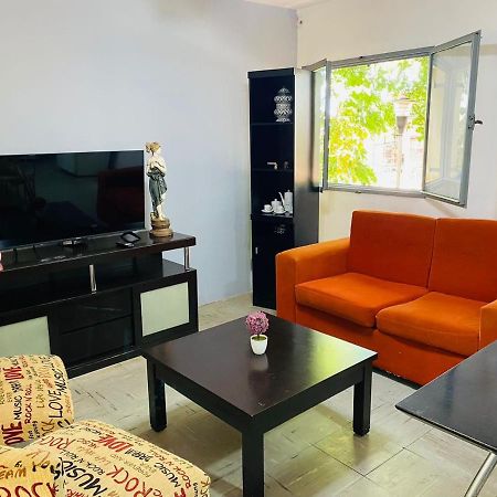 House G&S, Depto Con 3 Dormitorios Para 7 Personas Pleno Centro De La Ciudad Puerto Iguazú Esterno foto